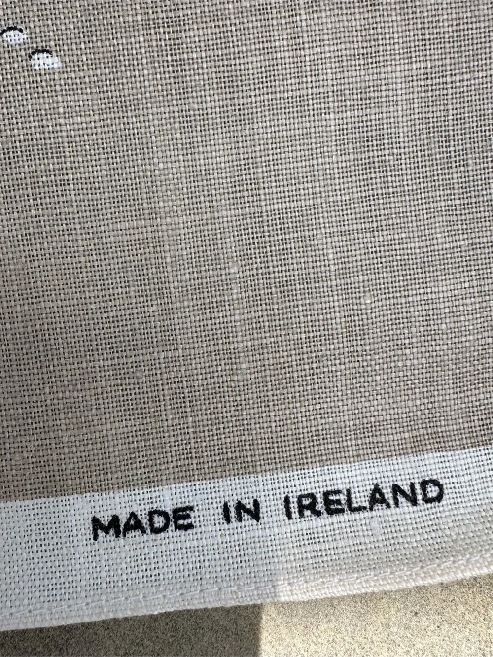 Vintage Irish Cabins Linen Souvenir Tea Towel Windsor Castle Irish Guards' Band